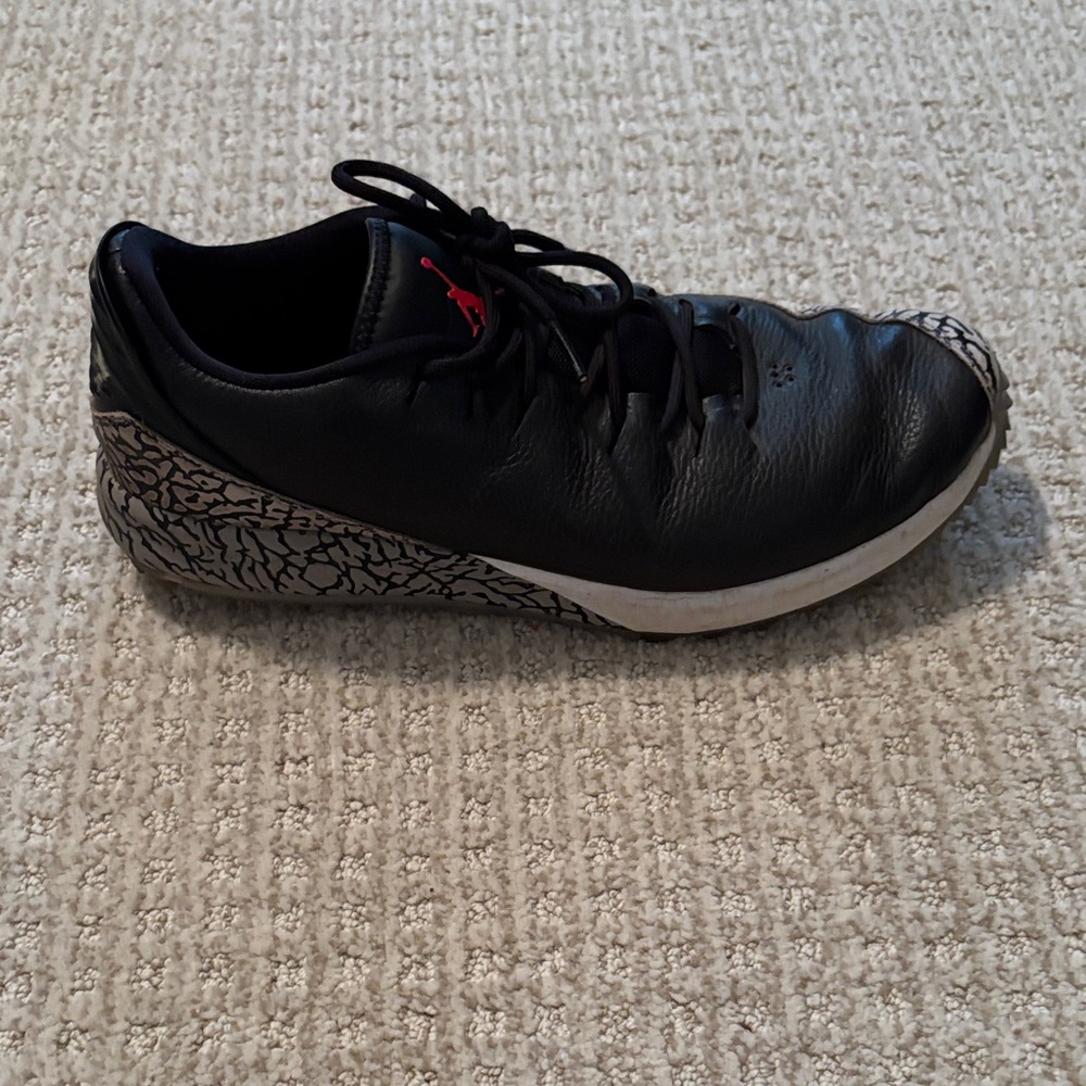 Black Men's Athletic Shoe with Gray Elephant Print and Red Accent